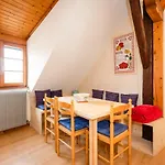 Schriner Huess - Locations De Avec Piscine Et Parking Prive
