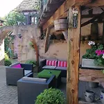 Schriner Huess - Locations De Avec Piscine Et Parking Prive Apartament