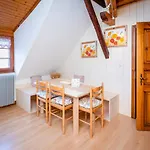 Schriner Huess - Locations De Avec Piscine Et Parking Prive Apartment