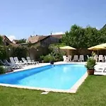 Schriner Huess - Locations De Avec Piscine Et Parking Prive Beblenheim
