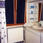 Apartment Schriner Huess - Locations De Avec Piscine Et Parking Prive