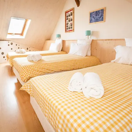 アパート Schriner Huess - D'hotes & ベーブレンハイム