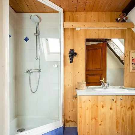 Schriner Huess - D'hotes & *