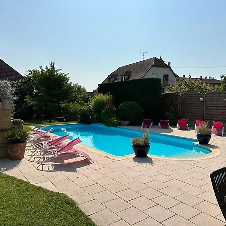 Apartament Schriner Huess - Locations De Avec Piscine Et Parking Prive *