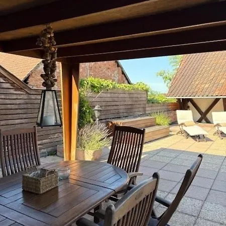 Schriner Hüss - Locations De Avec Piscine Et Parking Privé