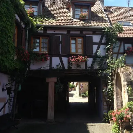 Schriner Hüss - Locations De Avec Piscine Et Parking Privé Apartamento Beblenheim