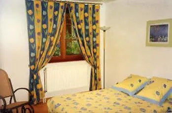Schriner Hüss - Locations De Avec Piscine Et Parking Privé Apartamento