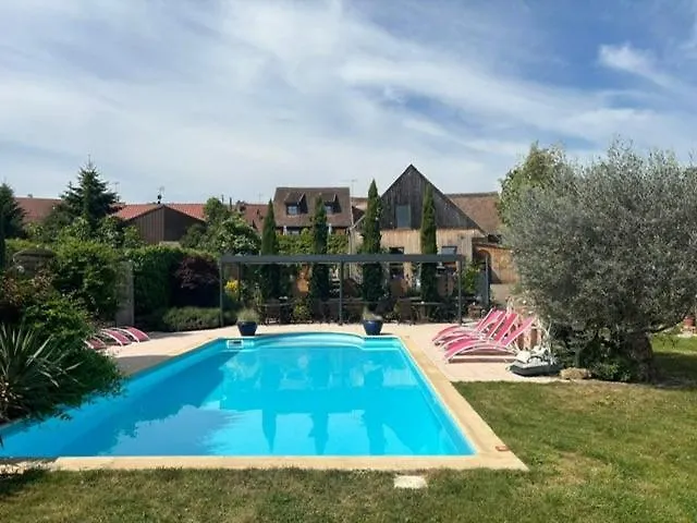 Schriner Huess - Locations De Avec Piscine Et Parking Prive Appartement Beblenheim