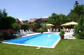 Schriner Huess - Locations De Avec Piscine Et Parking Prive Beblenheim